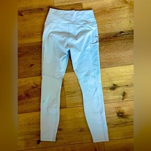 baby blue Fabletics leggings great conditions